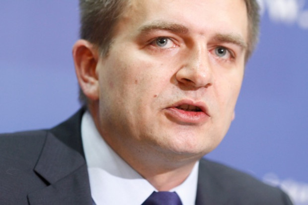 Arłukowicz: NFZ będzie finansował leki onkologiczne z importu docelowego