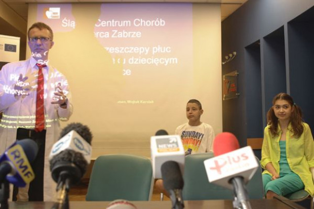 Pierwsze w kraju przeszczepy płuc u nastolatków. Będzie ich więcej - koszty dwukrotnie mniejsze niż za granicą
