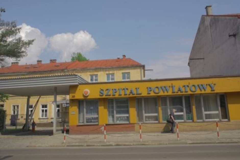 Stary Szpital Powiatowy w Żywcu. Fot. PTWP Żywiec: jest pozwolenie na użytkowanie nowego Szpitala Powiatowego