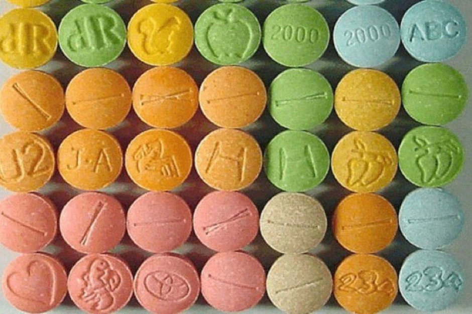 Badania: ecstasy upośledza pamięć krótkotrwałą