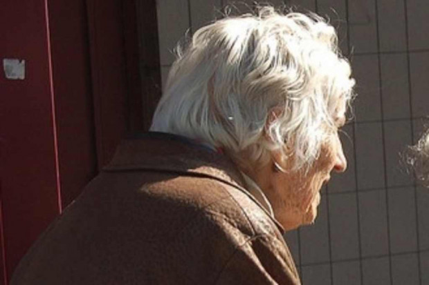 Samotnie walczą z chorobą Alzheimera