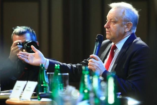 Bolesław Piecha o zapowiadanej likwidacji centrali NFZ: nie da się dwa razy wejść do tej samej rzeki