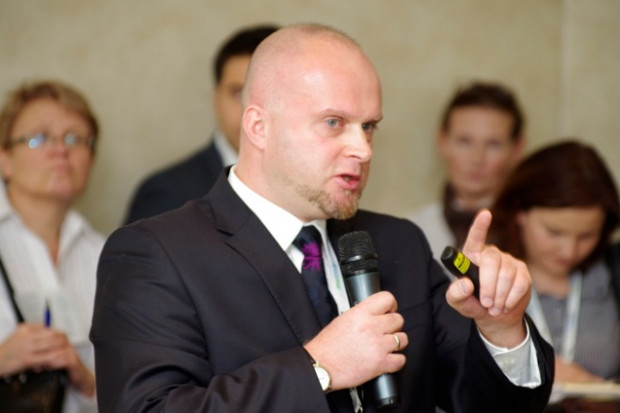 Resort zdrowia chce, by w ramach negocjacji z Komisją Ekonomiczną firmy farmaceutyczne miały możliwość zmniejszania kwoty dopłaty pacjenta do leków z odpłatnością 15 proc. Fot. PTWP Łanda: to firmy farmaceutyczne mogą zmniejszyć dopłatę pacjenta do leków
