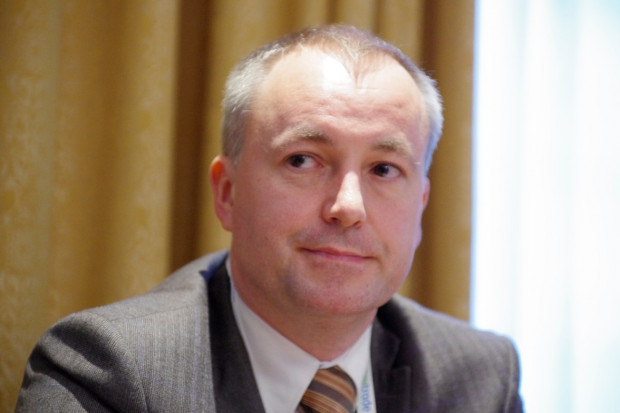 Prof. Wojciech Młynarski: - Nie ma ośrodków, które mogą wyleczyć chorobę nowotworową za pomocą medycyny niekonwencjonalnej. Fot. Archiwum Inżynier mechanik leczy raka amigdaliną. Ponad 80 proc. klientów już nie żyje