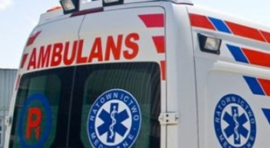 Piła: samorządy dofinansują zakup ambulansu dla szpitala