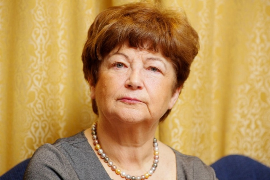 Prof. Waleria Hryniewicz z Narodowego Instytutu Leków, wieloletni konsultant krajowy w dziedzinie mikrobiologii lekarskiej. Fot. PTWP Prof. Waleria Hryniewicz ostrzega: przed superbakteriami nie uciekniemy