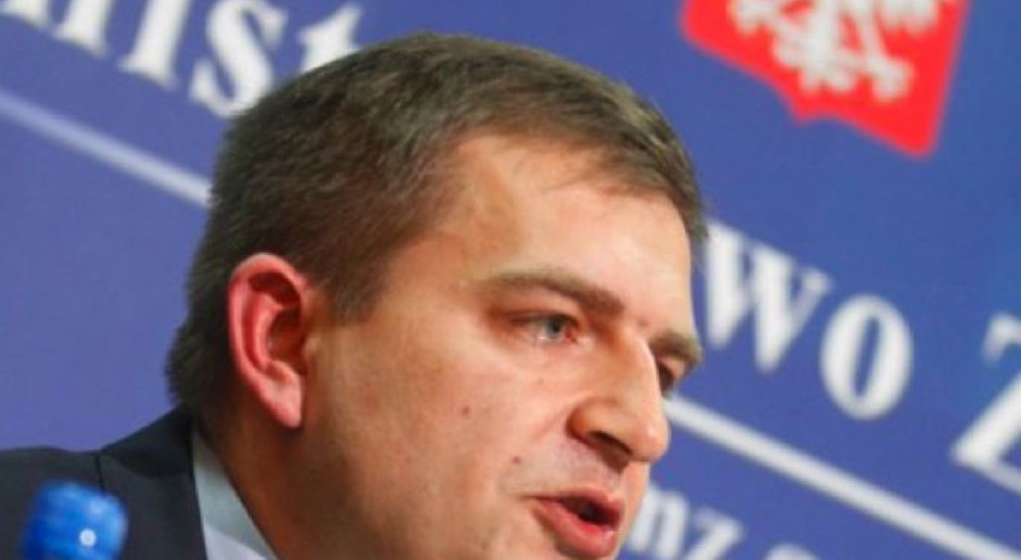 Politycy pokłócili się o leczenie dzieci. Padły mocne słowa