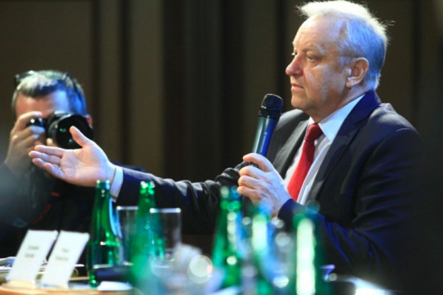 PiS: Arłukowicz ma do środy powiedzieć, jak rozwiąże problemy szpitali