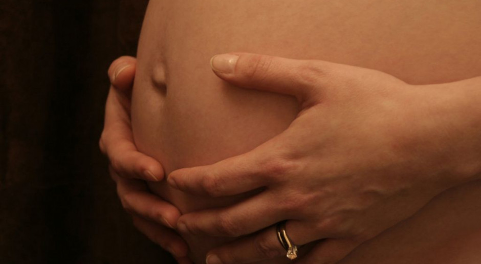 Opolskie: spisano zasady dobrej praktyki bezpiecznej ciąży i porodu 