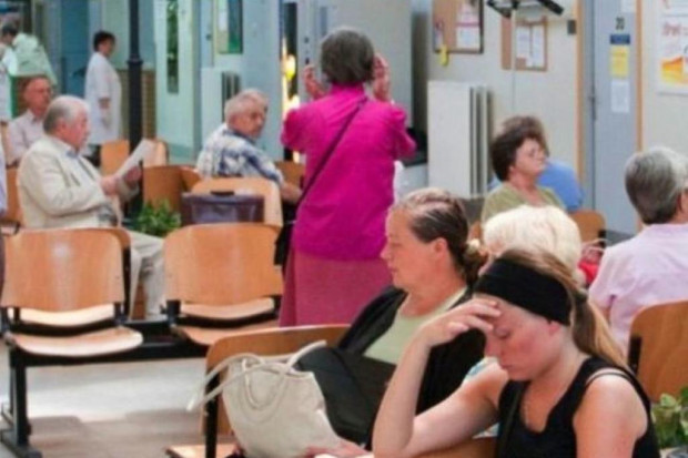 Pomorskie: nakłady na AOS nie maleją, ale kolejki do specjalistów już rosną