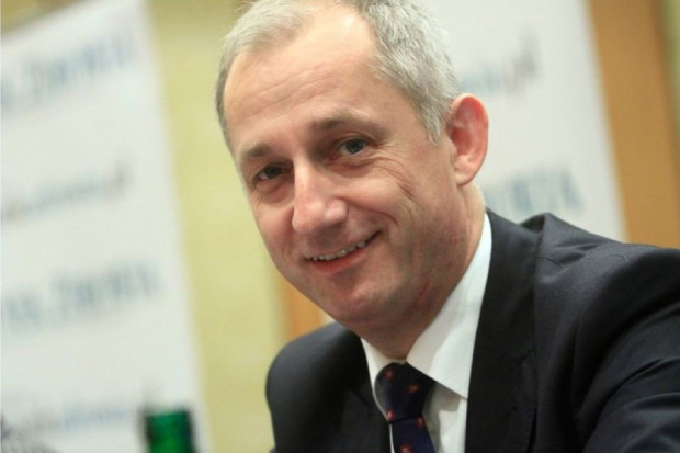 Mniej oddziałów NFZ, ale większe kompetencje; dodatkowe ubezpieczenia i karty pacjenta