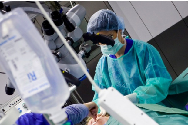 Opole: neurochirurgia otrzyma nowy mikroskop śródoperacyny