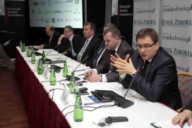 Z koszyka świadczeń gwarantowanych zniknie część procedur?