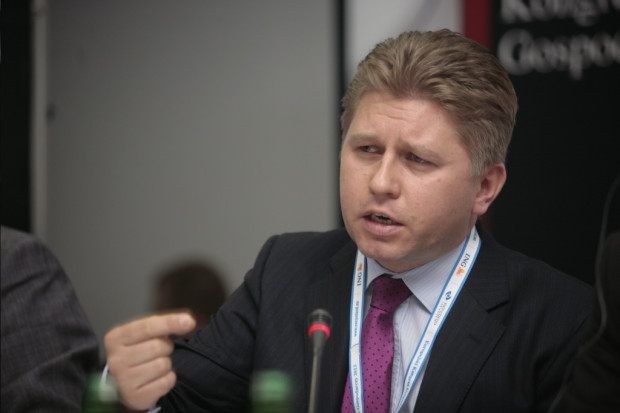 Więcej racjonalności niż populizmu