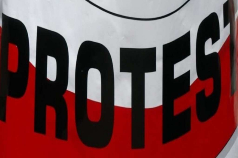 Gdańsk: protestują przed siedzibą NFZ, ale tłumów nie ma