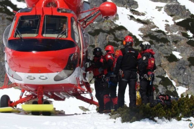 Tatry: w wakacje ratownicy będą korzystać z policyjnego śmigłowca