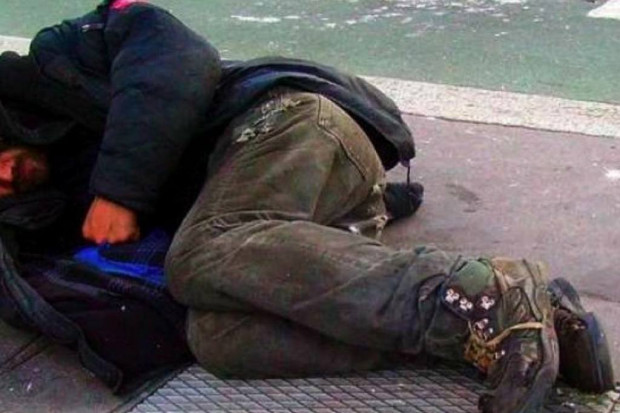 Nowicka: pomoc dla bezdomnych traktować jak pomoc humanitarną