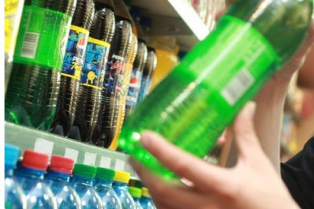 Coca-Cola w zielonych butelkach, więc zdrowsza?