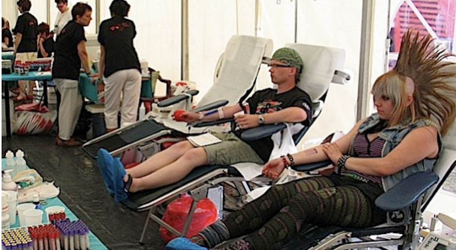Wojskowi organizują zbiórkę krwi podczas Przystanku Woodstock