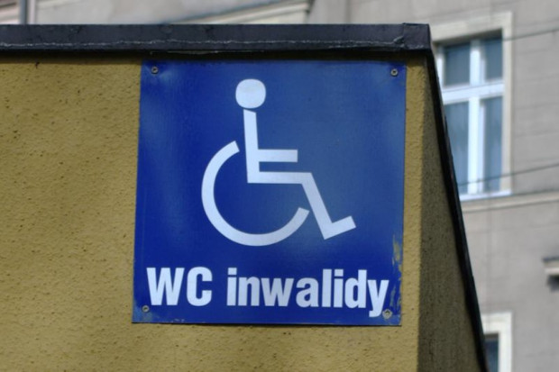 Wielkopolska: stracili umowę z NFZ za brak toalety