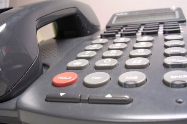 Wakacje 2013: telefon zaufania często dzwonił