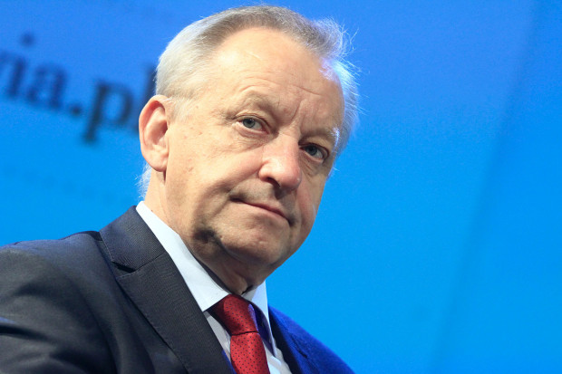 Sukces ministra: uniknięcie dymisji