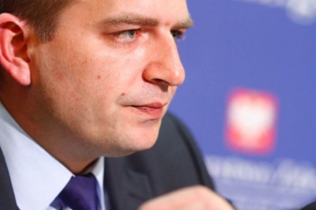 Arłukowicz: przygotowuję projekty, których celem będzie skrócenie kolejek