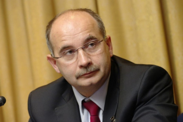 Prof. Paweł Buszman, prezes zarządu American Heart of Poland SA Chińczycy kupią American Heart of Poland?