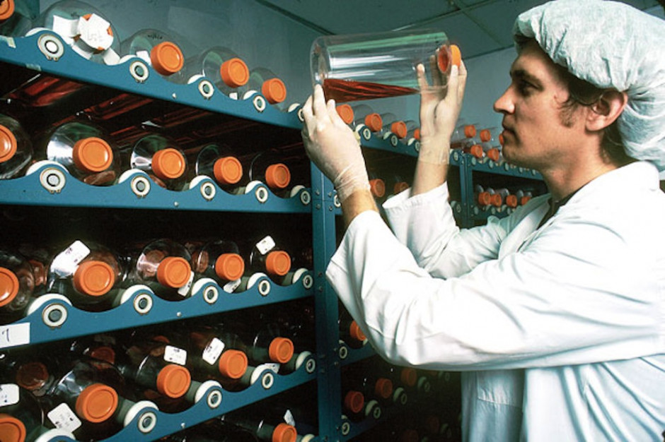 Eksperci: leki biologiczne zdominowały nowoczesne lecznictwo