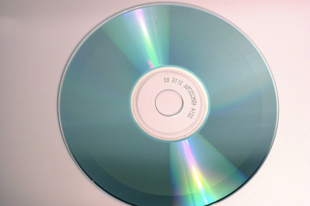 Częstochowa: 50 płyt CD z badaniami pacjentów i ich nazwiskami na śmietniku
