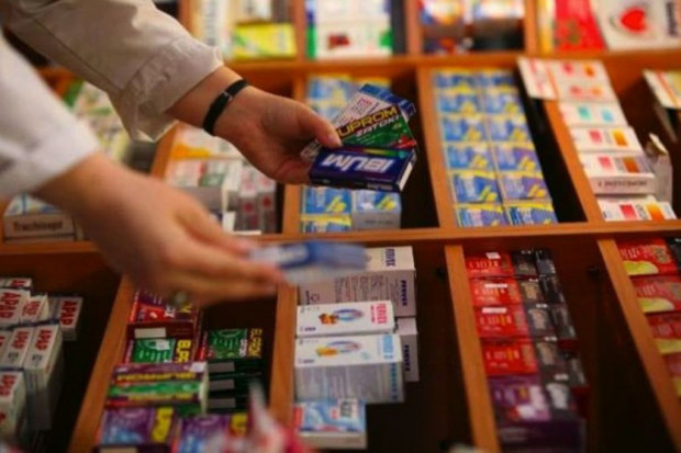 Chcą zakazu sprzedaży leków poza aptekami