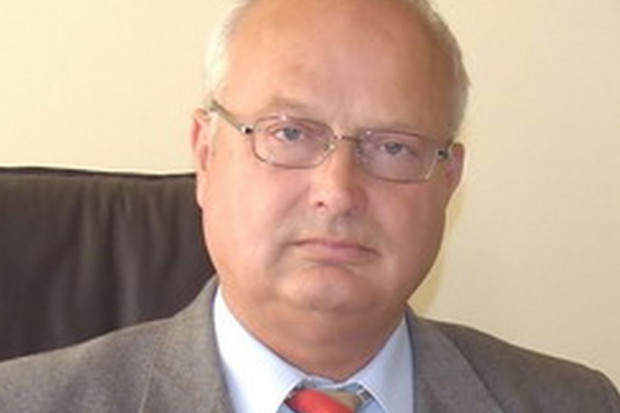 Dlaczego w wakacje nad morzem trudno o karetkę