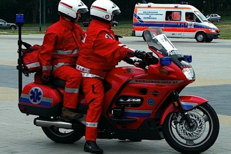 Od pięciu lat w Olsztynie jeździ też ratownik na motocyklu Fot. archiwum Olsztyn: ratownicy medyczni również na rowerach
