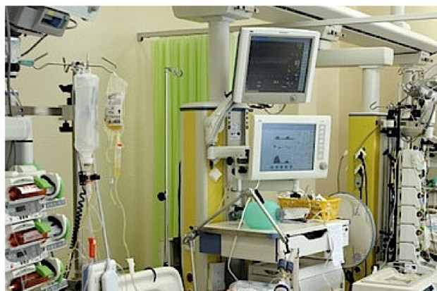 Kliniki nie zawsze chcą przyjmowć ciężkie przypadki z małych szpitali