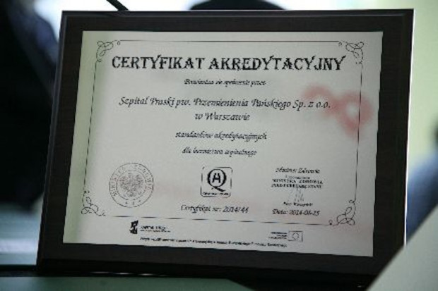 Szpital Praski z certyfikatem akredytacyjnym