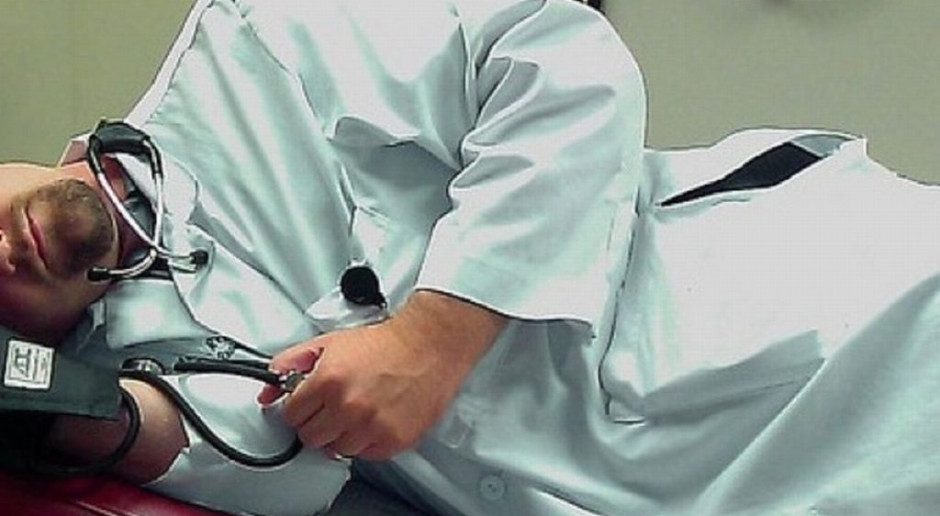 Szpital znów zatrudnił lekarza zwolnionego za pijaństwo