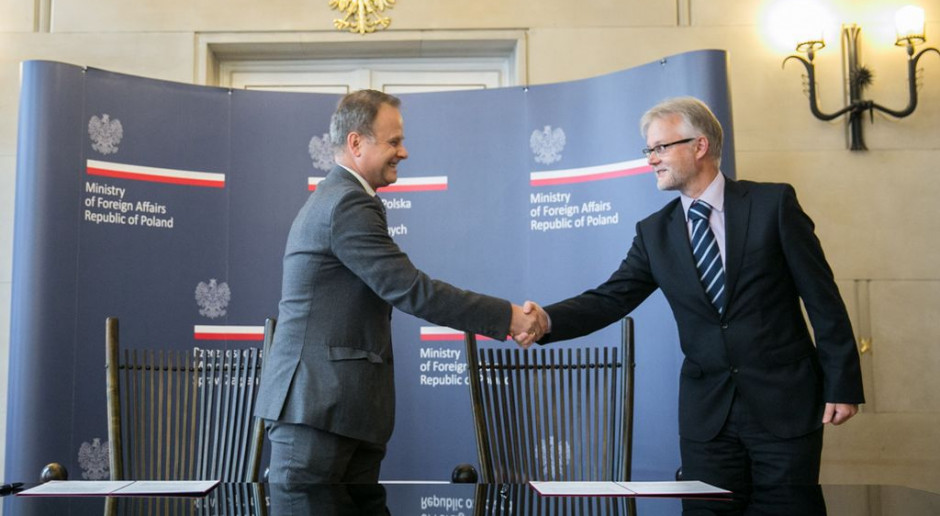 MSZ i NFZ: ścisła współpraca ws. informowania o leczeniu za granicą