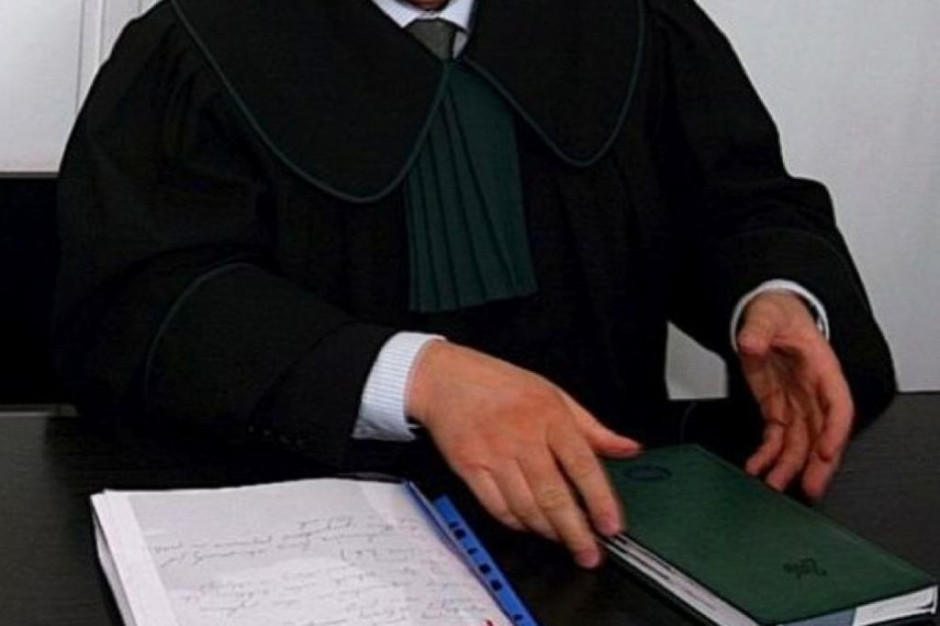 Zmarł pacjent odesłany do innego szpitala; jakie argumenty uzna sąd?