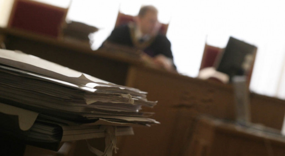 Wrocław: dwie serwety chirurgiczne w jamie brzusznej - wkrótce wyrok w procesie