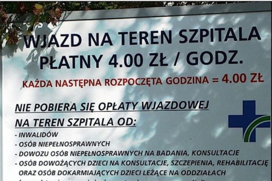 Przewidziano niemal 900 miejsc postojowych, z czego 8 dla osób niepełnosprawnych Fot. Archiwum (zdjęcie ilustracyjne) Kielce: parking przy ŚCO będzie płatny - już od października