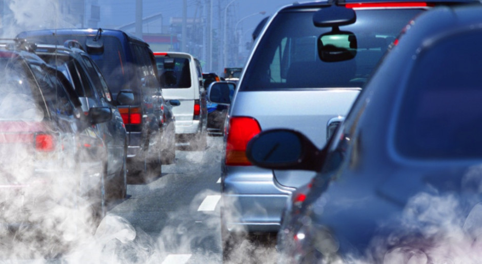 WIOŚ: wysokie stężenia zanieczyszczeń powietrza na Mazowszu