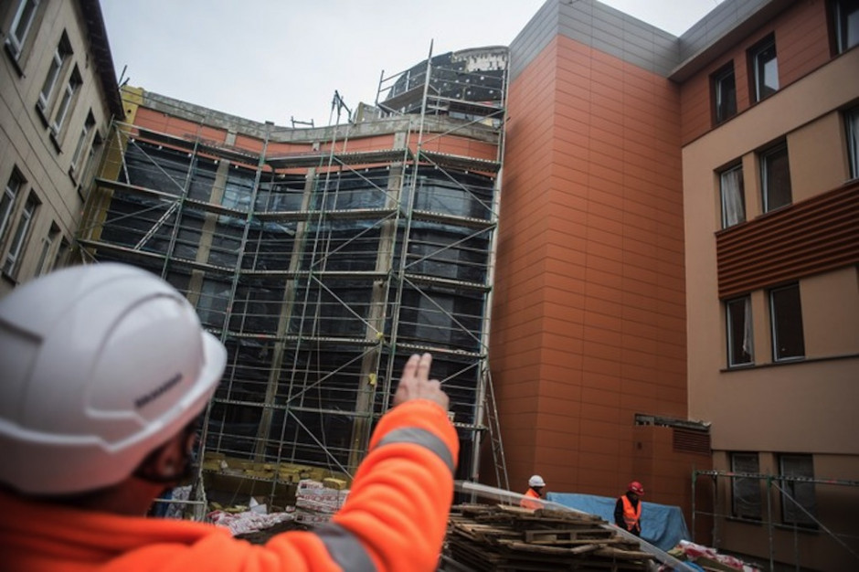 Dzięki inwestycji szpital zyska dodatkowe piętro Fot. Archiwum (zdjęcie ilustracyjne) Opole: szpital MSWiA przygotowuje się do rozbudowy