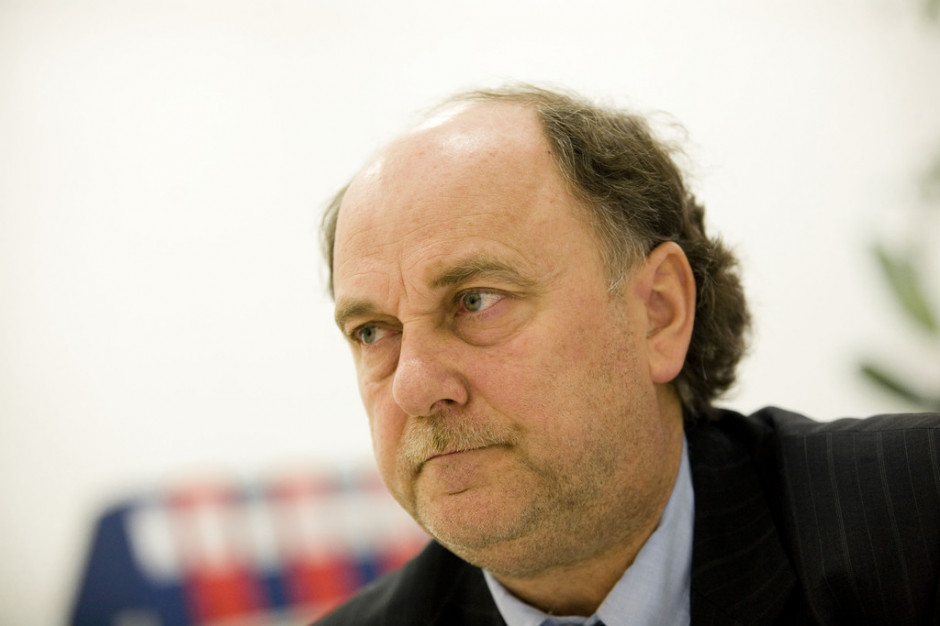 Prof. Krzysztof Selmaj: na SM może zachorować prawie każdy