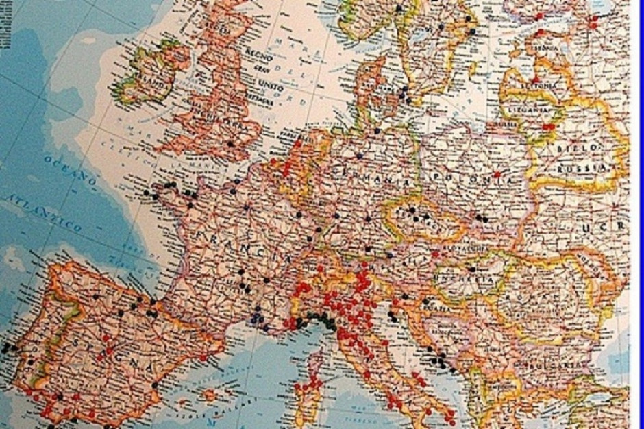 Starający się azyl migranci mają prawo do darmowej opieki medycznej