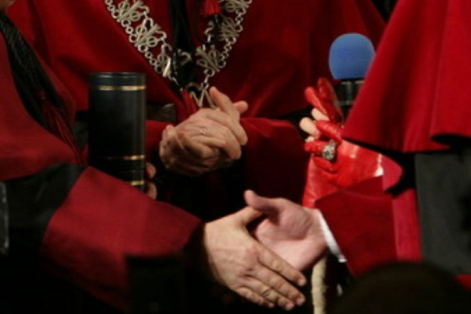 Nagroda za badania toksycznego wpływu różnych substancji na organizm. Fot. Archiwum Szczecin: nagroda za badania toksycznego wpływu różnych substancji na organizm