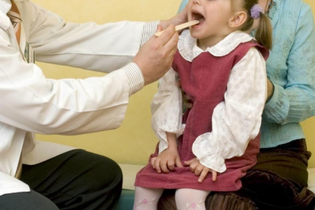 Część lekarzy ze szpitala dziecięcego nie chce zapewniać opieki nocnej i świątecznej dla dorosłych pacjentów. Fot. Archiwum Wielkopolskie: pediatrzy nie chcą robić ''wieczorynek'' dla dorosłych pacjentów?