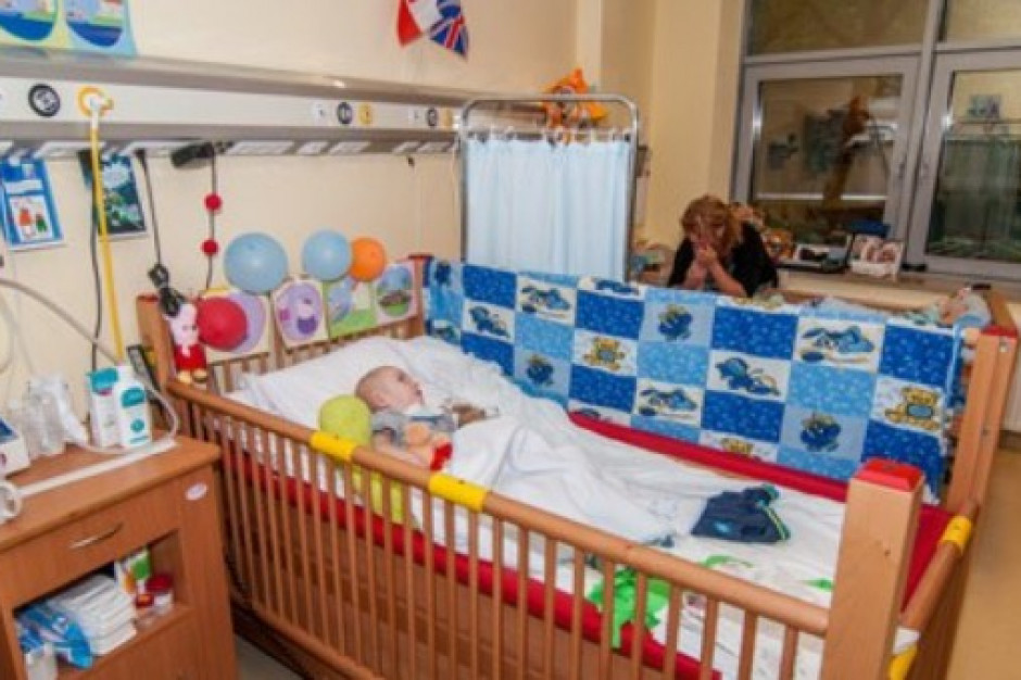 Knurów: szpital ma nową salę dla noworodków. Fot. Archiwum (zdjęcie ilustracyjne) Knurów: szpital ma nową salę dla noworodków, płatną