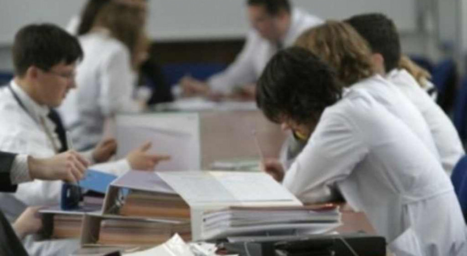 Gdzie studenci medycyny zaopatrują się w czaszki?