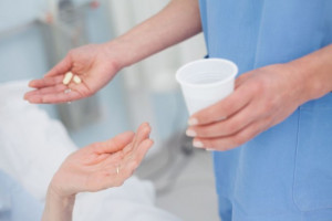 Pfizer inwestuje w monitorowanie niepożądanych działań leków w Europie