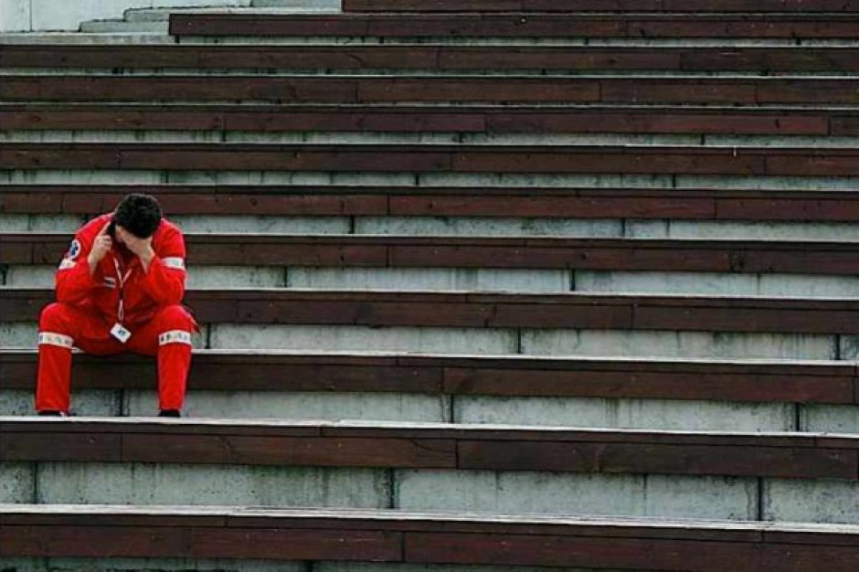Nie możemy pozwolić na to, by ratownicy byli w takim stanie, bo każdy z nas będzie tego ofiarą - mówił Adam Piechnik.Fot. PTWP Ratownicy medyczni: po dekadzie pracy z pełnych werwy zmieniamy się w wypalonych, wykończonych...